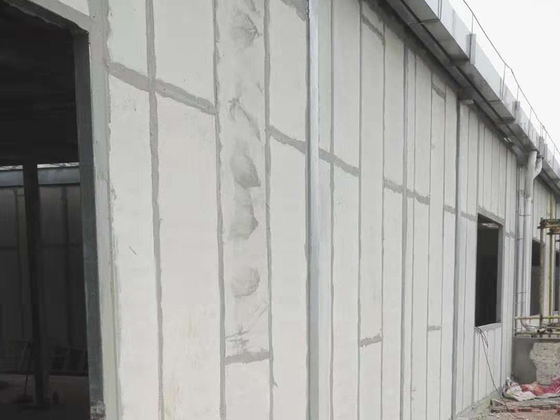 輕質復合墻板
